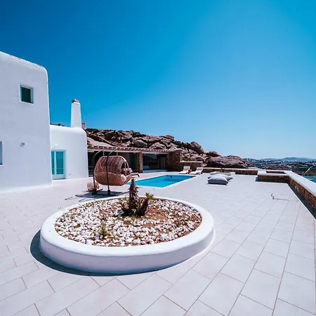 Villa Lydia 4 Bed With Pool In Psarrou Ag Lazaros Mykonos Town