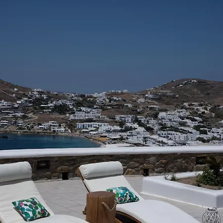 Lydia 4 Bed With Pool In Psarrou Ag Lazaros Villa