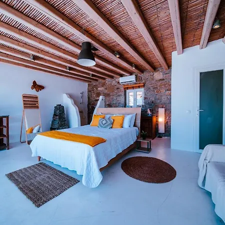 Lydia 4 Bed With Pool In Psarrou Ag Lazaros *