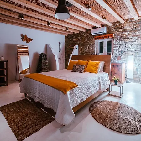 Lydia 4 Bed With Pool In Psarrou Ag Lazaros Villa