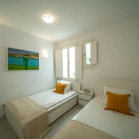 Lydia 4 Bed With Pool In Psarrou Ag Lazaros Mykonos Town